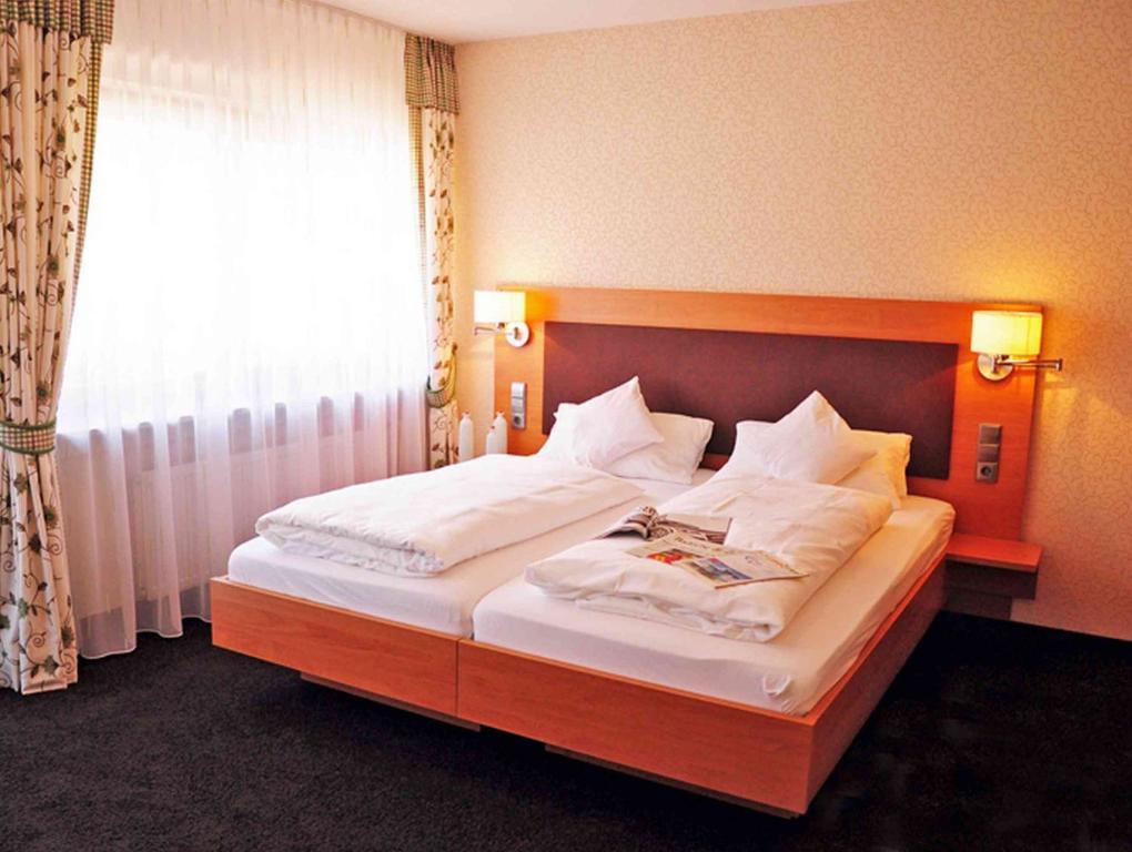 Landgasthof Zum Lamm Bahlingen (Emmendingen) Quarto foto